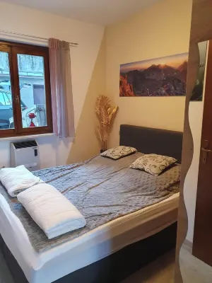 Holiday feeling Lake Garda Limone mountain / lake view