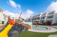 Apartamentos Galeon Playa - Beach