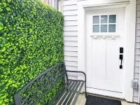 Private & cozy suite located in Fort Langley Hotels in Langley Township
