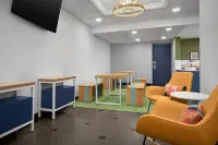 สปาร์ค บาย ฮิลตัน เดนเวอร์ อีสต์ ไอ 70 - พร้อมWifi