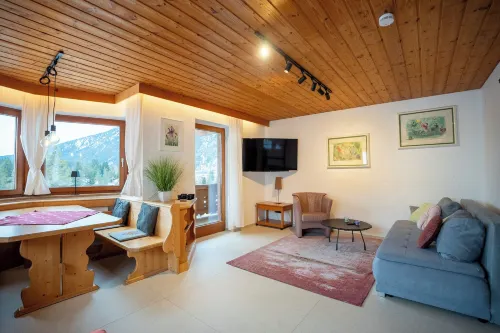 Schickster Sky Lodge Und Chalet Rossi - Mountain view