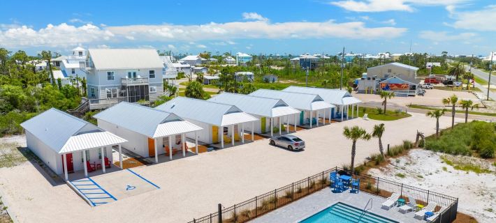 Cape Cottages - Pelican Cottage Hotels in Gulf County