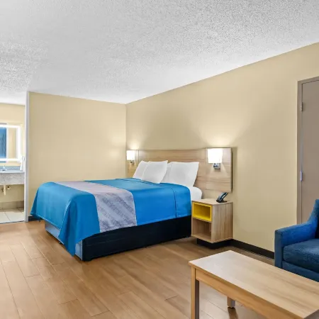 Days Inn by Wyndham Lafayette Near Lafayette Airport