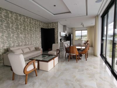 The Palms Hotel