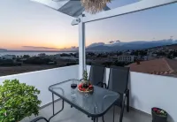 Kalamaki-Sunset - Scenic Sunset & Sea Views - Steps from Shore - Mountain view
