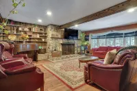 3 Mi to Mount Snow: Spacious West Dover Home