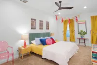 LaTexienda: Newly Renovated, Game Weekend, Firepit, Games
