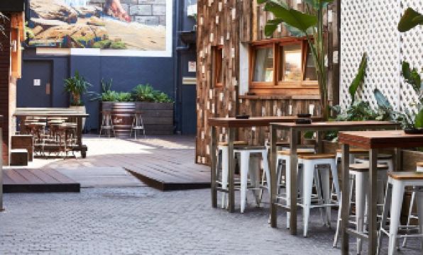 Stay at Hotel Steyne