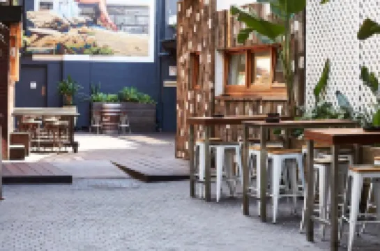 Stay at Hotel Steyne