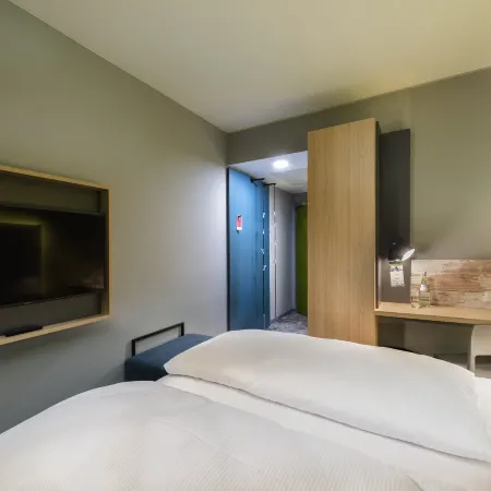 Ibis Styles Stuttgart Vaihingen Отели рядом с достопримечательностью «Файхинген»