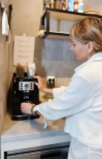 Hostel Dos Estaciones Hoteles cerca de Pl. Portal de Elche