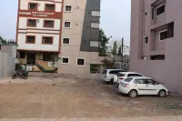 Hotel Garuda Executive Latur - parking