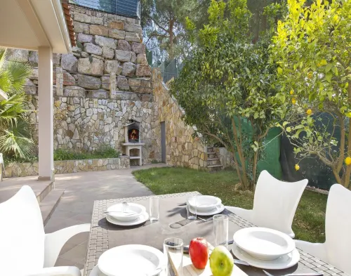 Villa in Lloret de Mar With Pool & Sea Views - Villas