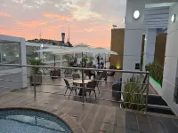 River View Suites Puerto Santa Ana GYE - Pool