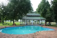 Grey Goose Game Lodge - Swimmingpools