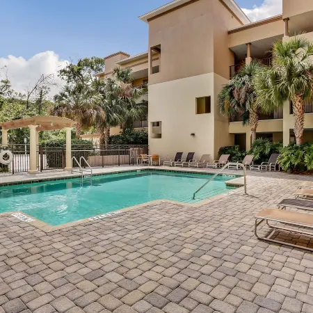Home Near Beach with Free Wifi, Shared Pool, Central AC, Private W/D