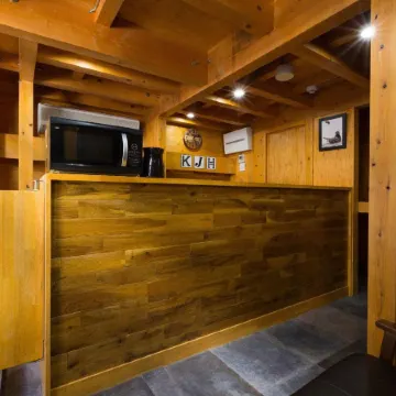 Guest House Koenji Junjo Hotel Отели рядом с достопримечательностью «Накано (специальный район)»