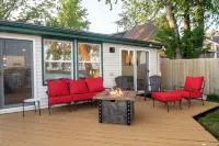 Water's Edge Retreat