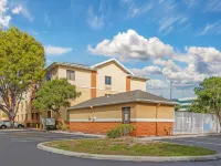 Extended Stay America Suites - Fort Lauderdale - Cypress Creek - NW 6th Way Hotels near Cypress Creek Station