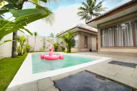 Ubu Villa Pulowatu -  Holiday Villas