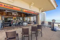 Pier House 60 Clearwater Beach Marina Hotel - bar