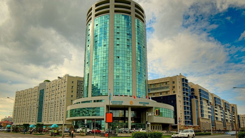 Diplomat Hotel