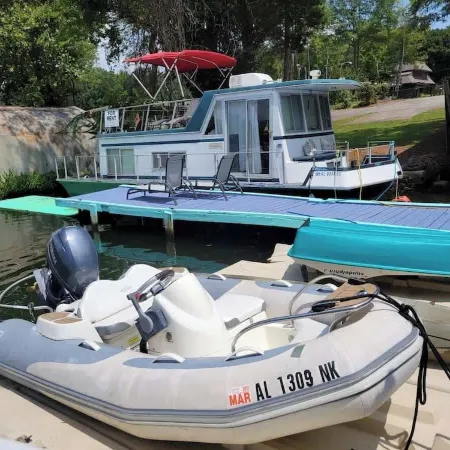 #3 Right on the Lake! Boats & Kayaks Available!