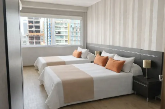 Sarum Hotel Design Hotels near Coghlan Station