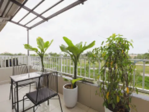 TRÀ HOMESTAY Hotels in Huong Thuy