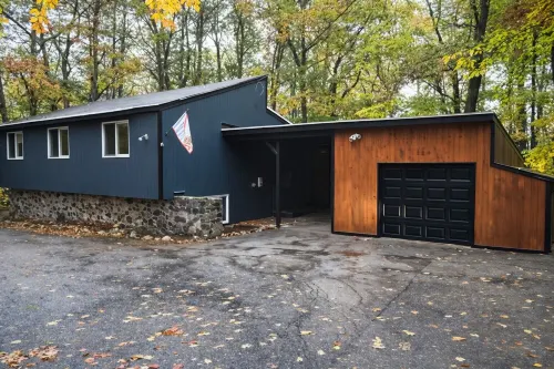 Large North Conway Vacation Home Indoor Pool, Pool Table Sleeps 22