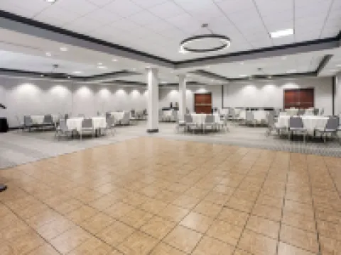 Holiday Inn QUINCY by IHG Hotels in Quincy