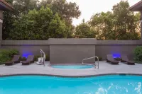 Baymont by Wyndham Modesto Salida - Pools