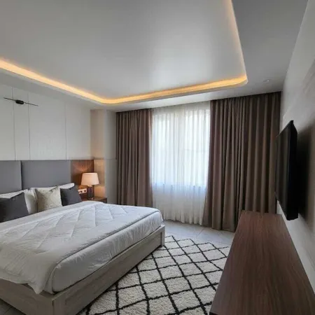 Hotel Divine Vista
