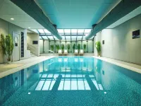 The Milner York - Pools