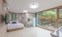 Sancheong Jirisan Osong Pension - Wifi