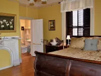 Proctor Mansion Inn Hotels in Wrentham
