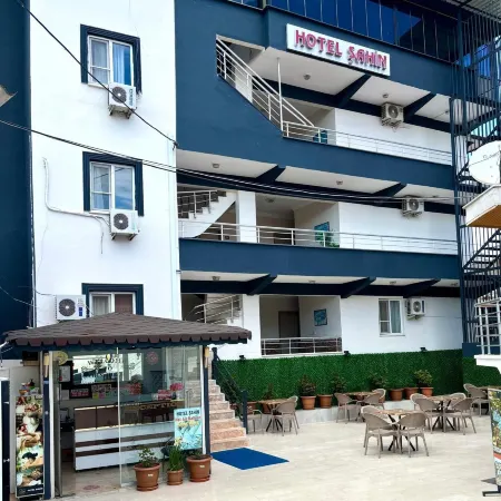 Hotel Sahin