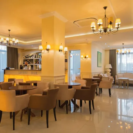 Rena Alexandria Club hotel