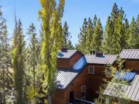 Pinegrove by AvantStay Hotels in Dollar Point
