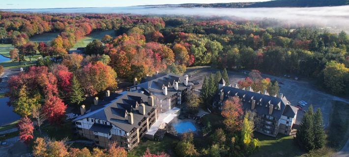 The Highlands at Harbor Springs Hotels in Emmet County