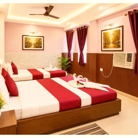 Goroomgo Chandra Bindu Swargadwar Golden Beach Puri