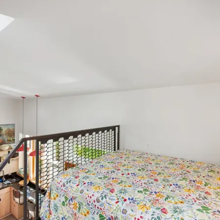 Garden Artist Loft Studio