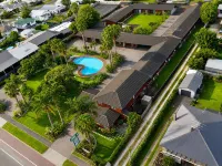 Teal Motor Lodge Hotels in 