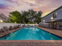 Best Western Fort Lauderdale Airport/Cruise Port Hotels near Revolution Live