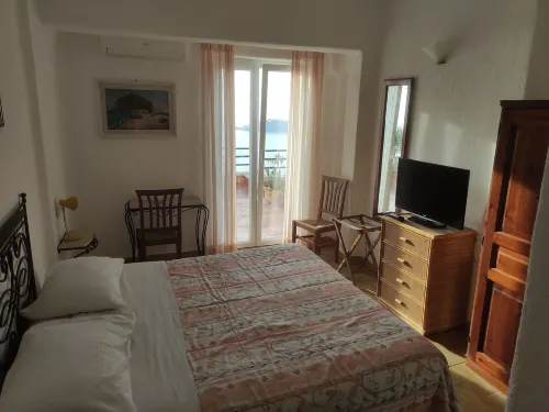 Hotel Villa Al Mare - Park Yeri