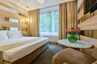 Sova Na Kashirskoy Hotel Hotel dekat Stasiun Metro Kantemirovskaya
