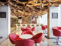Ibis Yogyakarta Adi Sucipto - Quầy Bar