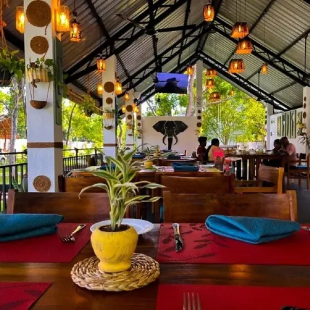 Grand Toscana Hotels in Udawalawa