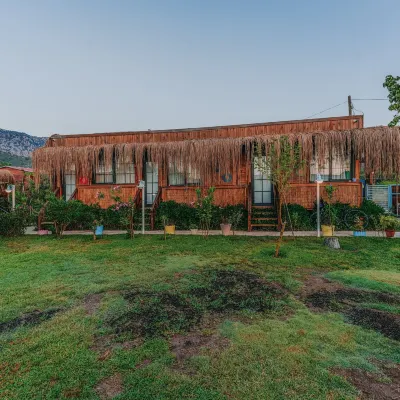 Izgen Bungalows Hotels near Chimera