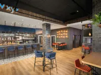 Aloft by Marriott Belfast Titanic Quarter Hotels near قلعة بلفاست